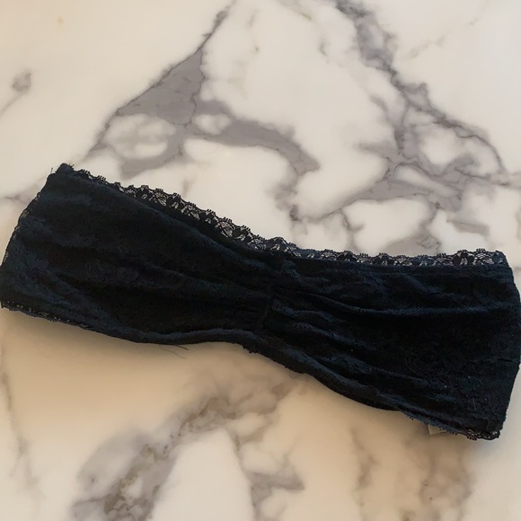 Garage Black Lace Bandeau - Picture 3 of 5